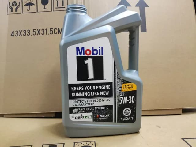 Engine Oil 5W-30 4