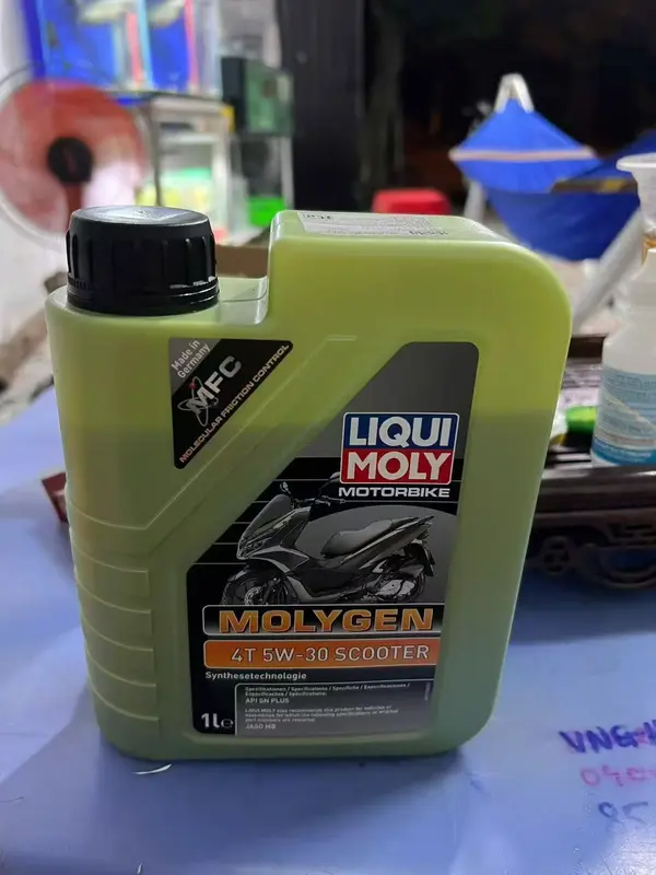 Engine Oil 5W-30 1L